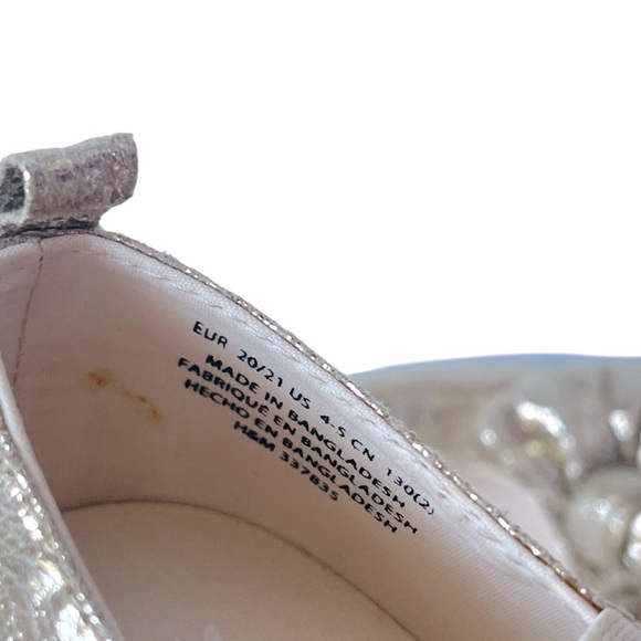 099 H&M Gold Ballet Flats - Picture 8 of 10